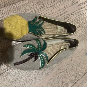 Tory Burch pineapple loafers